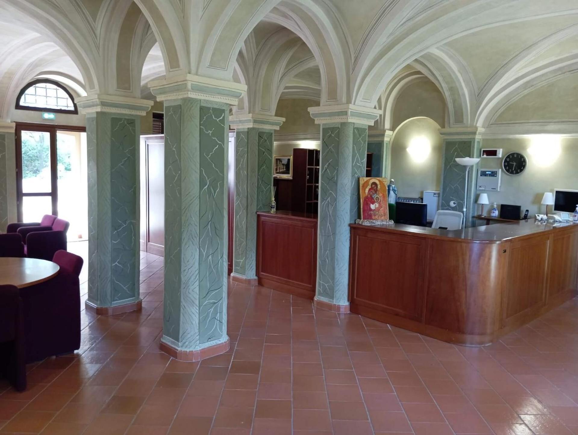 Casa Famiglia Di Nazareth Hotel Loreto Bagian luar foto